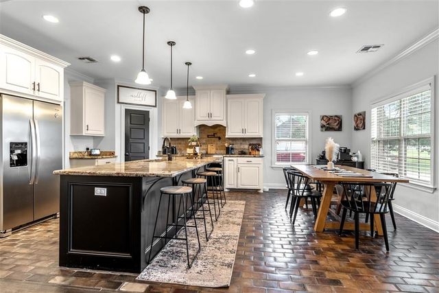 3258 Paul White Rd Road, Lake Charles, LA 70611