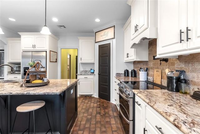 3258 Paul White Rd Road, Lake Charles, LA 70611