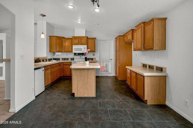 10830 E OAK CREEK Trail, Cornville, AZ 86325