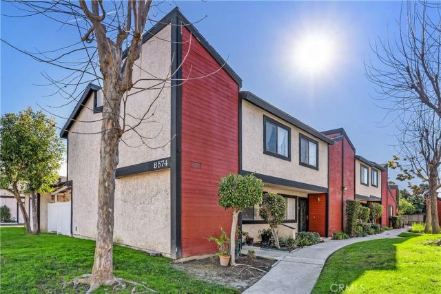 8574 Chapman A, Stanton, CA 90680