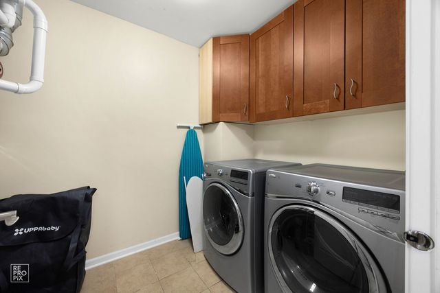 706 E Wing Street, Arlington Heights, IL 60004
