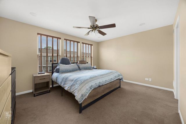 706 E Wing Street, Arlington Heights, IL 60004
