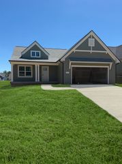 761 Chloe Jane Avenue, Portage City, MI 49024