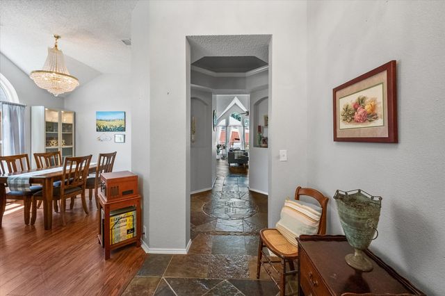 704 Oakridge Drive, Lake Dallas, TX 75065