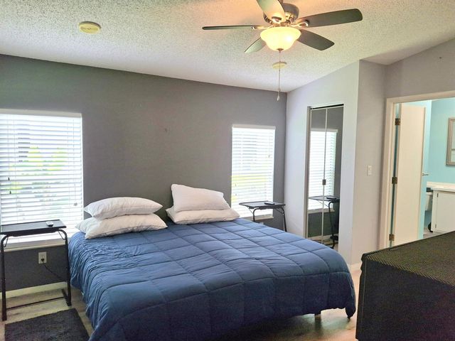 8483 Schefflera Court, Port St. Lucie, FL 34952