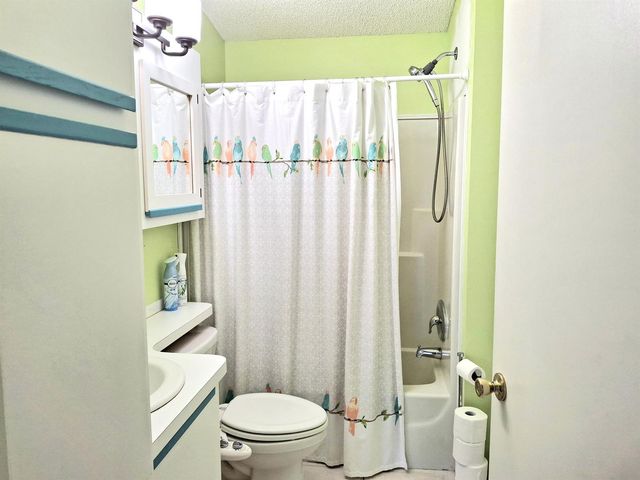 8483 Schefflera Court, Port St. Lucie, FL 34952