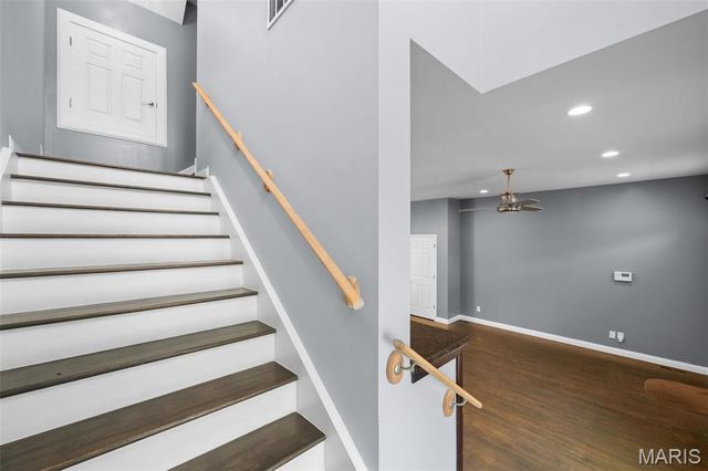 2112 S 11th Street, St Louis, MO 63104
