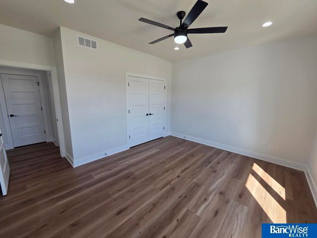 9409 Delano Drive, Lincoln, NE 68516