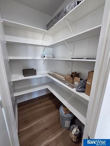 9409 Delano Drive, Lincoln, NE 68516