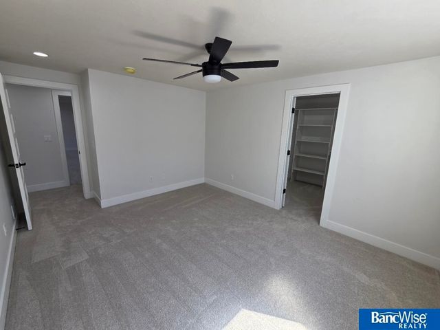 9409 Delano Drive, Lincoln, NE 68516