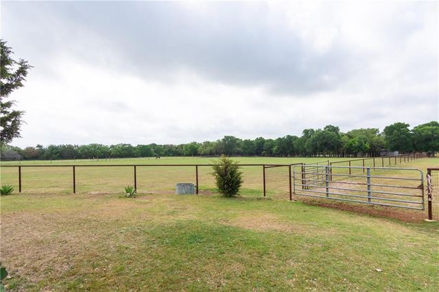 15000 Fitzhugh RD, Austin, TX 78736