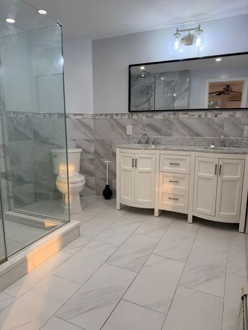 29 Newport Rd, Hull, MA 02045