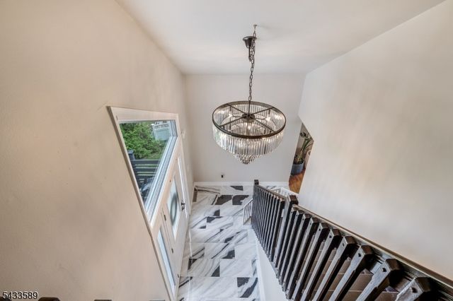62 Unger Ave, Hopatcong Boro, NJ 07874