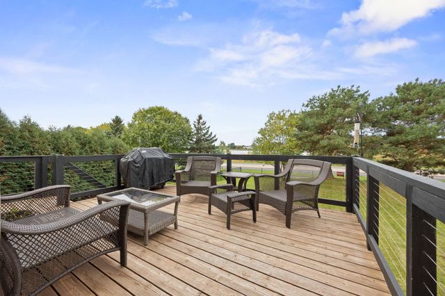 6653 Mackenzie Avenue NE, Otsego, MN 55301