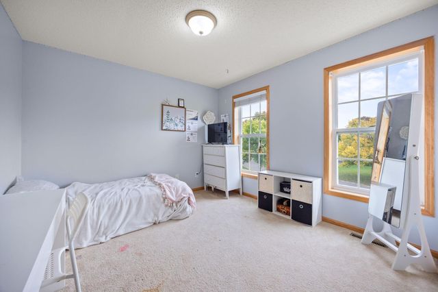 6653 Mackenzie Avenue NE, Otsego, MN 55301