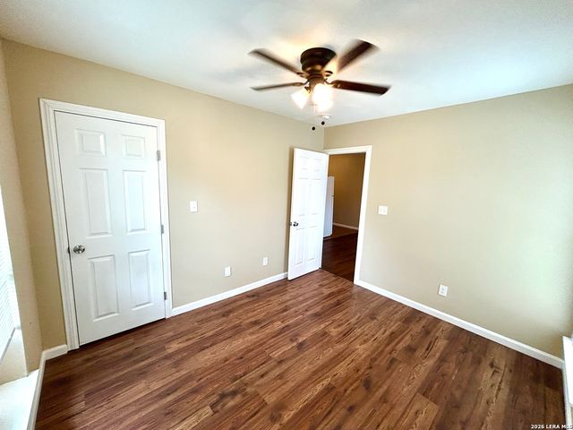 1222 Fenfield Ave Apt 2, San Antonio, TX 78211