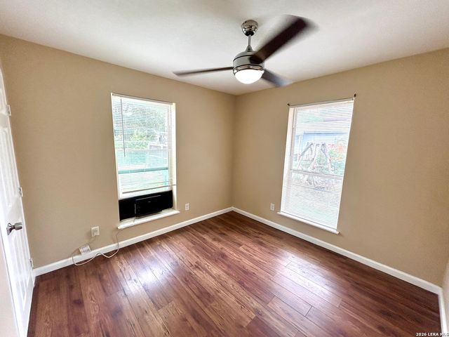 1222 Fenfield Ave Apt 2, San Antonio, TX 78211