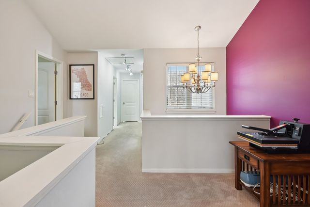 131 Willow Creek Lane, Willow Springs, IL 60480