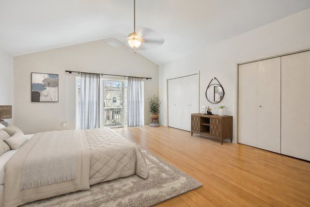 131 Willow Creek Lane, Willow Springs, IL 60480