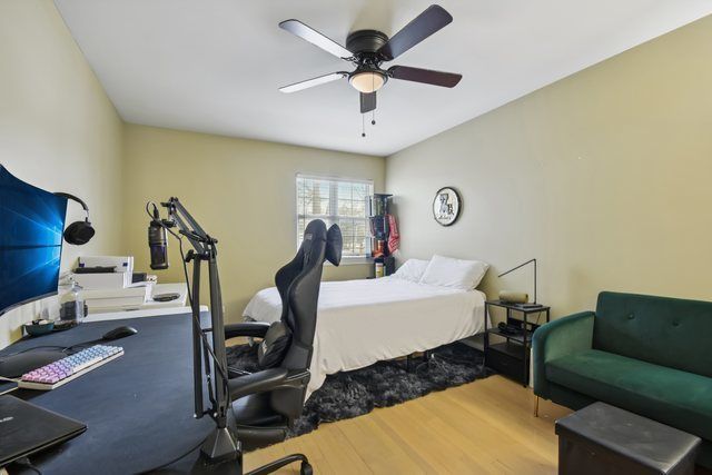 131 Willow Creek Lane, Willow Springs, IL 60480