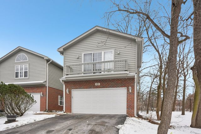 131 Willow Creek Lane, Willow Springs, IL 60480