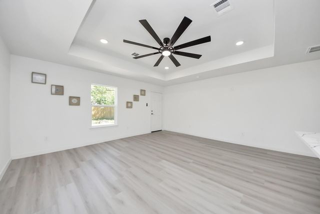 3853 Wentworth Street, Houston, TX 77004