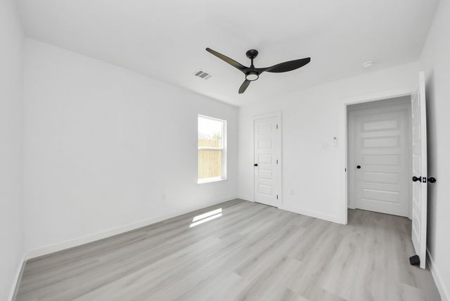 3853 Wentworth Street, Houston, TX 77004