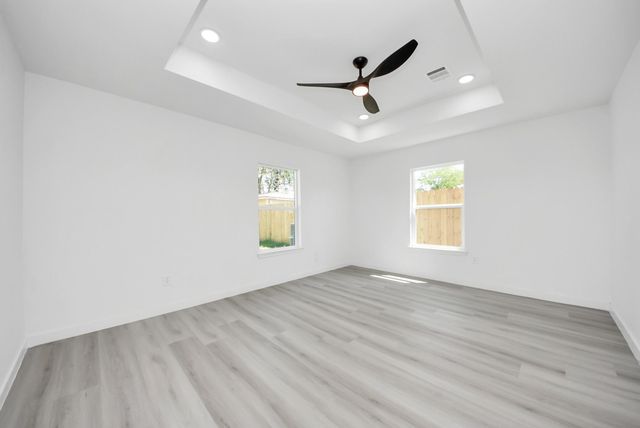 3853 Wentworth Street, Houston, TX 77004