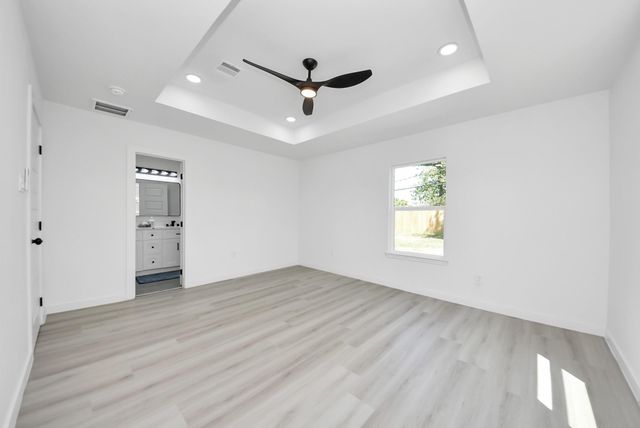 3853 Wentworth Street, Houston, TX 77004