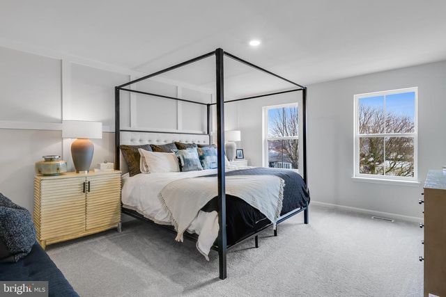 565 W NORTH ST, Smyrna, DE 19977