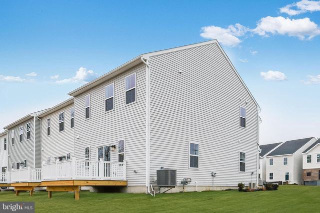 565 W NORTH ST, Smyrna, DE 19977