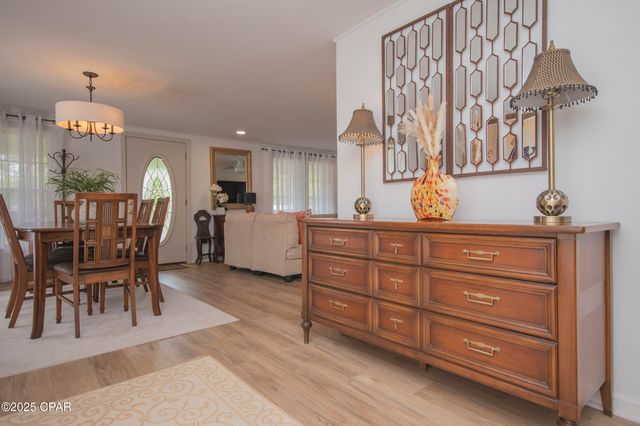 402 E Pennsylvania Avenue, Bonifay, FL 32425