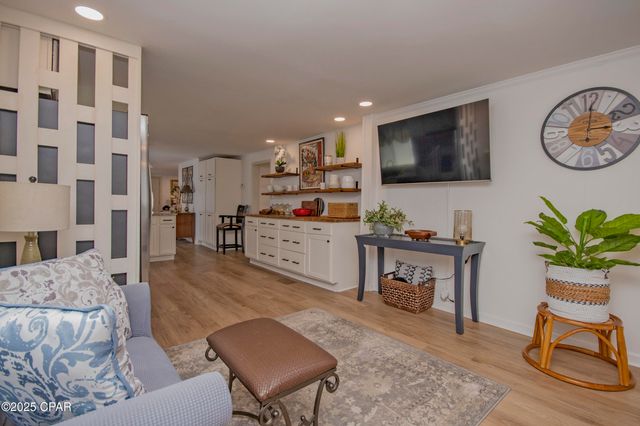 402 E Pennsylvania Avenue, Bonifay, FL 32425