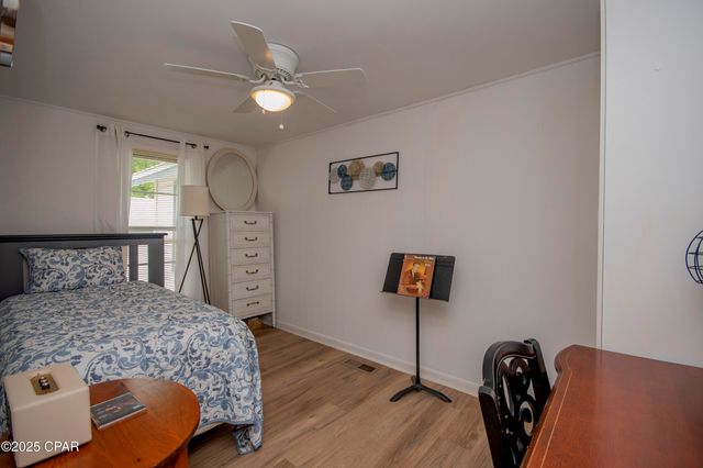 402 E Pennsylvania Avenue, Bonifay, FL 32425