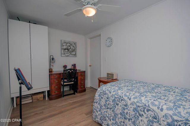 402 E Pennsylvania Avenue, Bonifay, FL 32425