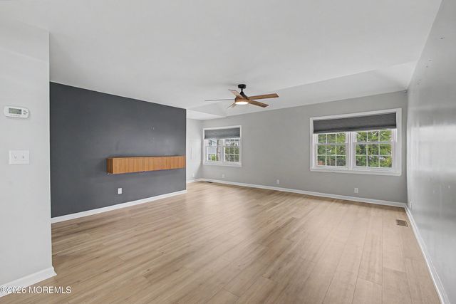 45 Birchwood Avenue, Keansburg, NJ 07734