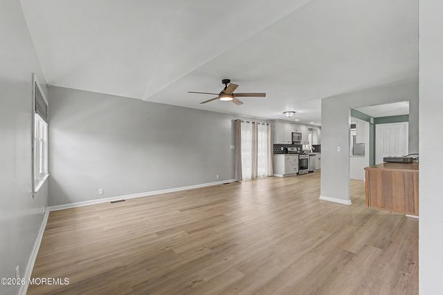45 Birchwood Avenue, Keansburg, NJ 07734