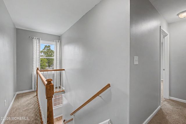 45 Birchwood Avenue, Keansburg, NJ 07734