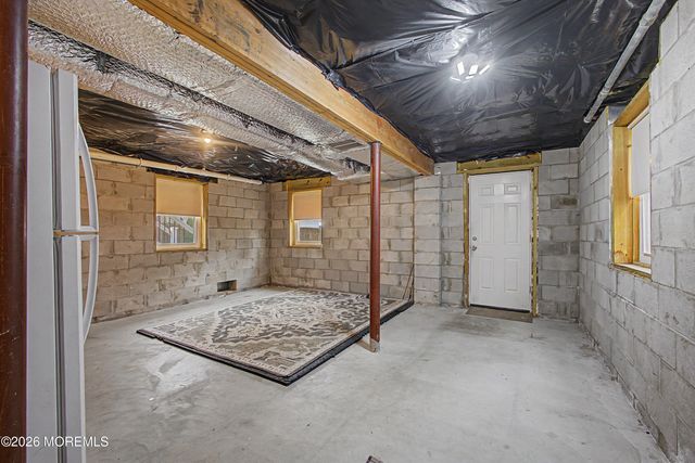 45 Birchwood Avenue, Keansburg, NJ 07734