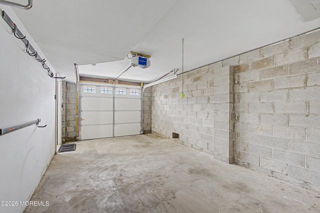 45 Birchwood Avenue, Keansburg, NJ 07734