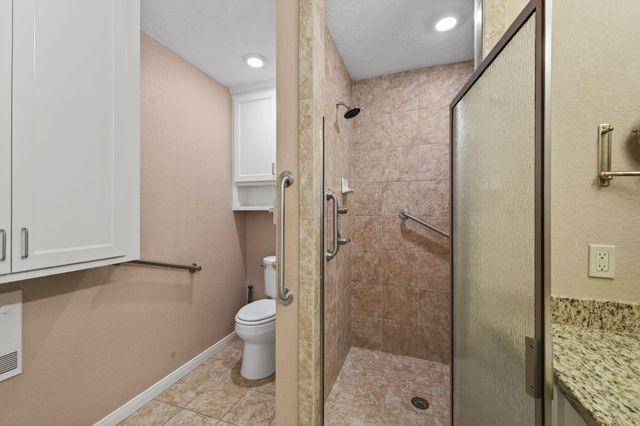 408 W Tom Green Street, Brenham, TX 77833