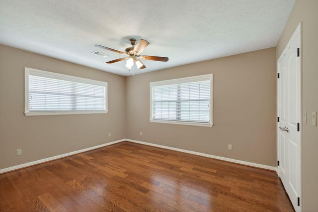 408 W Tom Green Street, Brenham, TX 77833