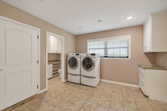 408 W Tom Green Street, Brenham, TX 77833