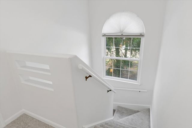 305 Cane Garden Circle 305, Aurora, IL 60504