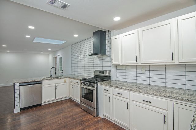 7326 Maringo Drive, Dallas, TX 75227