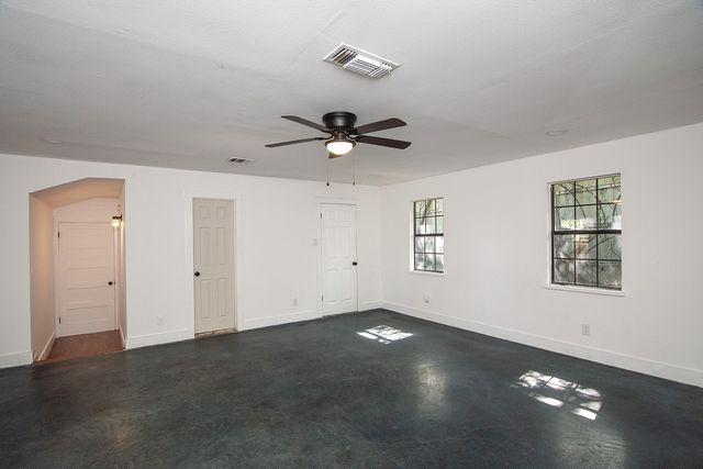 7326 Maringo Drive, Dallas, TX 75227