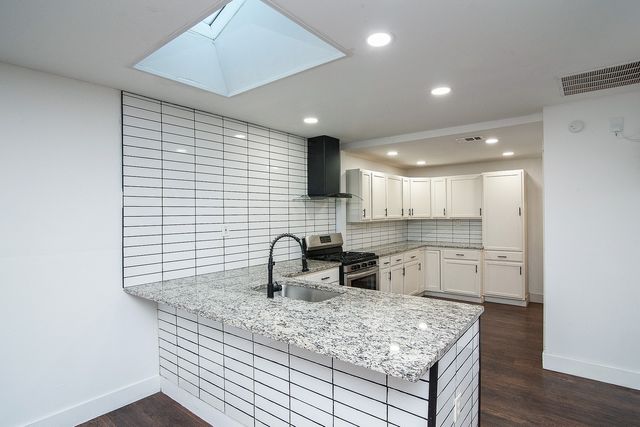 7326 Maringo Drive, Dallas, TX 75227