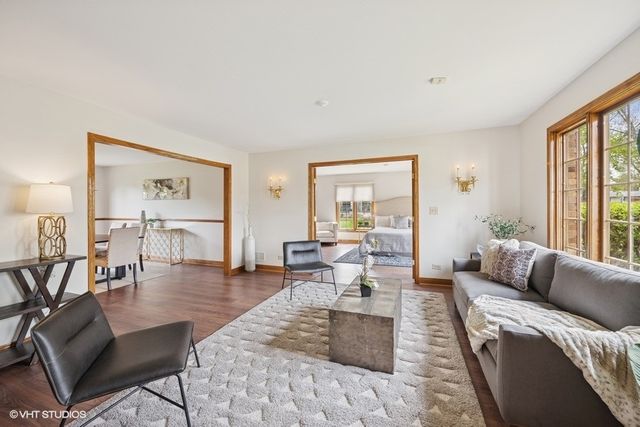 3105 38th Street, Oak Brook, IL 60523