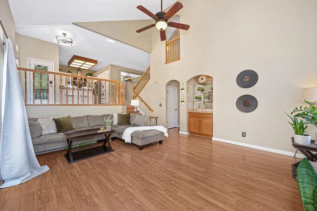 2535 Country Club Dr, Cameron Park, CA 95682