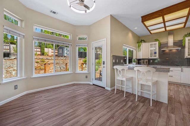 2535 Country Club Dr, Cameron Park, CA 95682